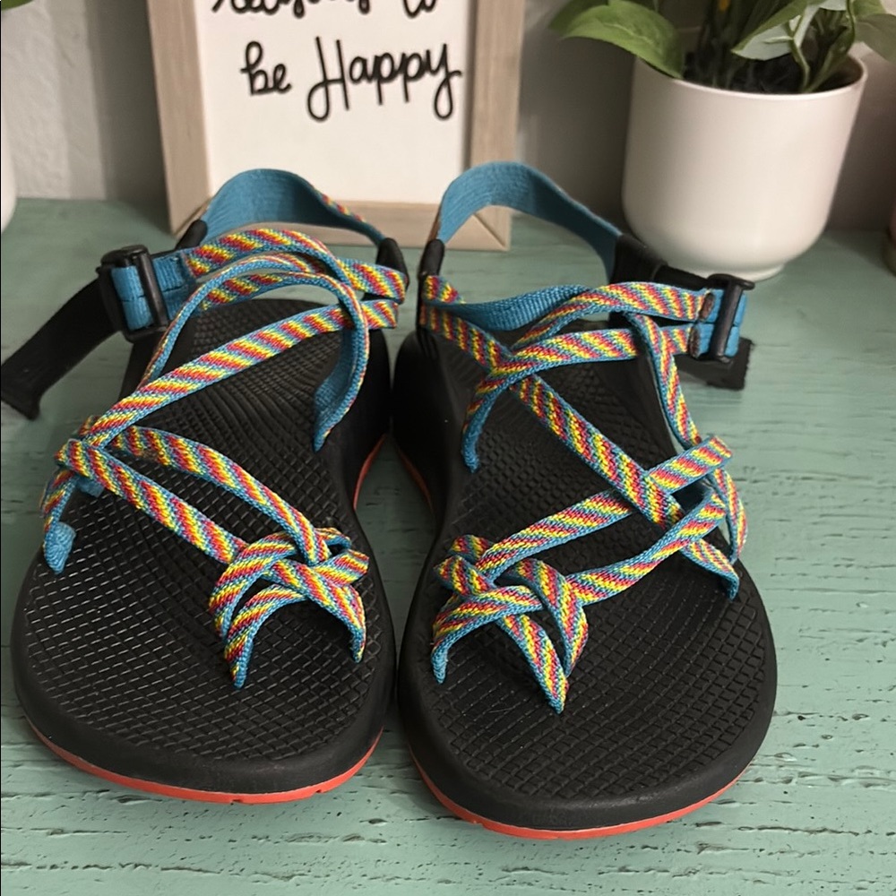 Colorful Chaco Sandals SZ 7 Wos box 146